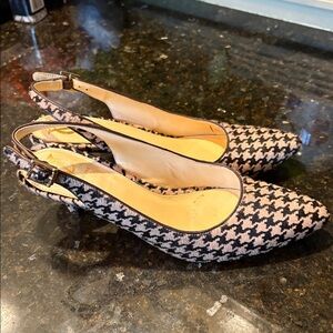 Vince Camuto Black and Cream Houndstooth Slingback Heels